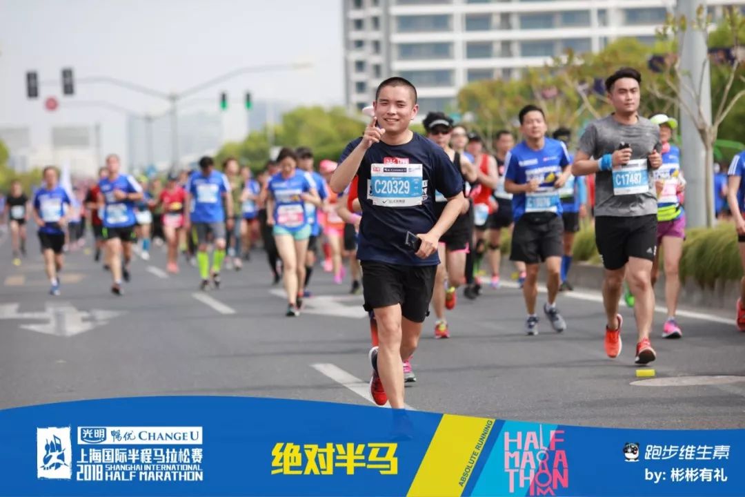 半决赛巅峰对决！基普乔格能否带领球队刷新纪录？